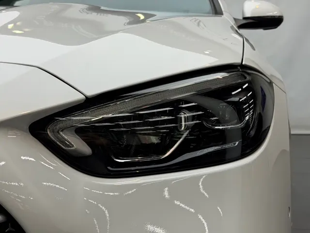 Mercedes-Benz C-Class — Фото автомобиля 3