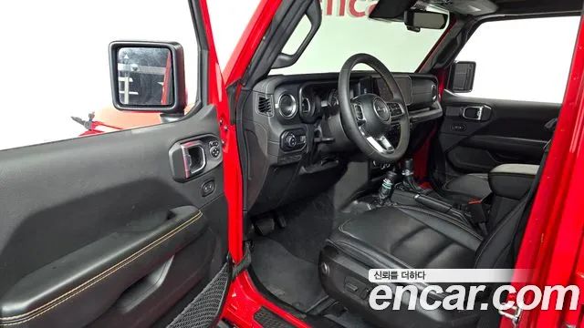 Jeep Wrangler JL — Фото автомобиля 10