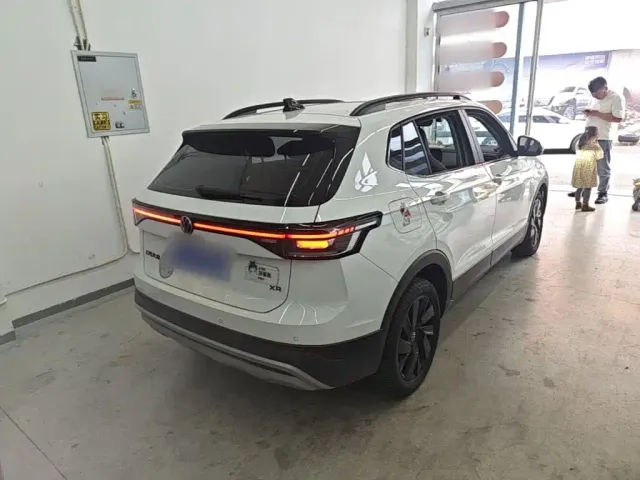 Volkswagen Tharu — Фото автомобиля 6