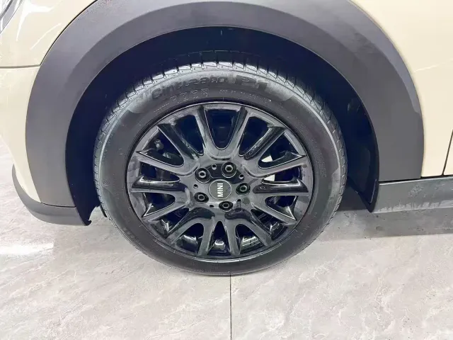 MINI Hatch — Фото автомобиля 21
