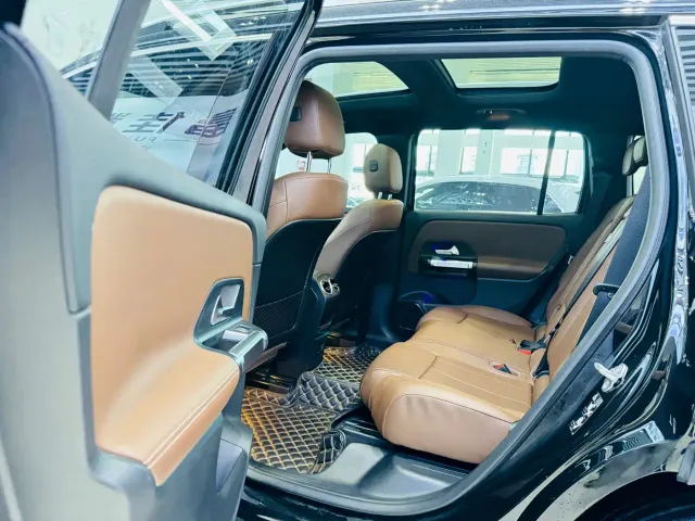 Mercedes-Benz GLB-Class — Фото автомобиля 7
