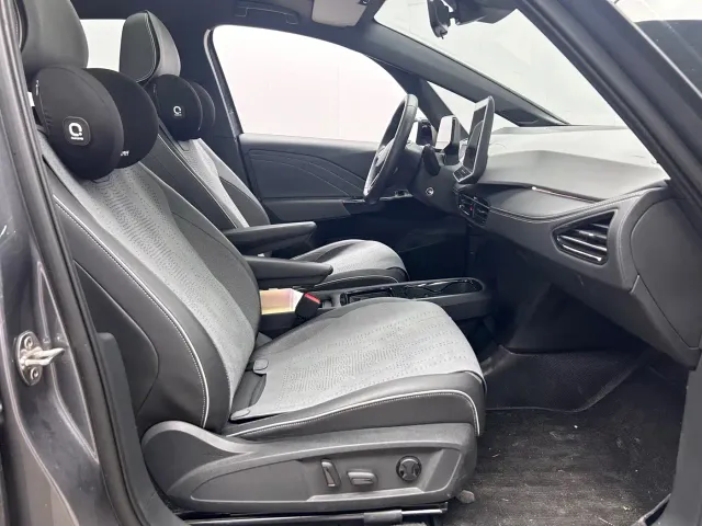 Volkswagen ID.3 — Фото автомобиля 11
