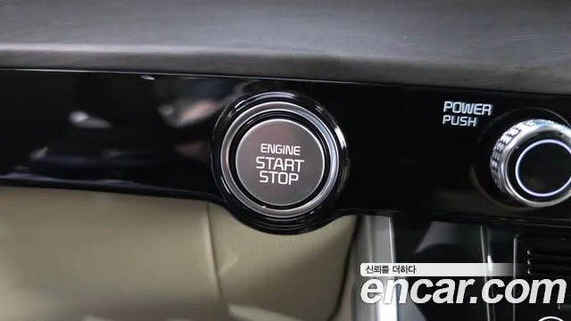 Kia Canival Carnival 4 поколение Бензин 11 мест Prestige — Фото автомобиля 19