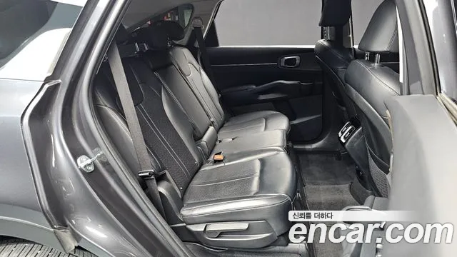 Kia Sorento Sorento 4-е поколение Дизель 2.2 2WD — Фото автомобиля 11