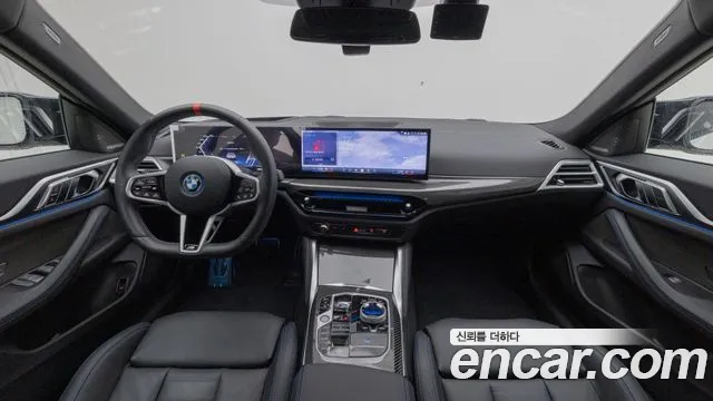 BMW i4 — Фото автомобиля 7