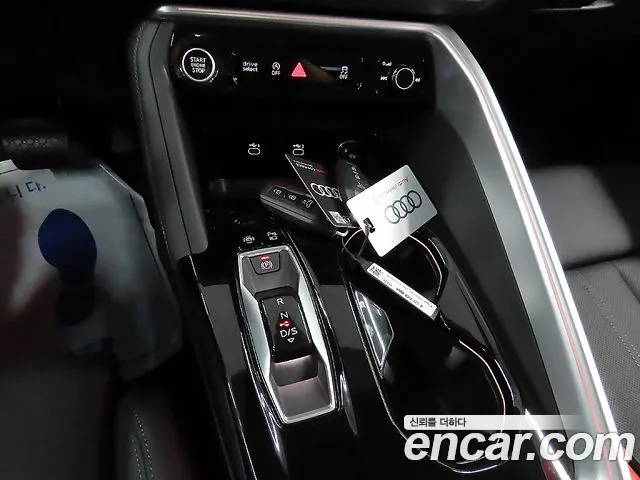 Audi Q5 45 TFSI quattro S Line — Фото автомобиля 19