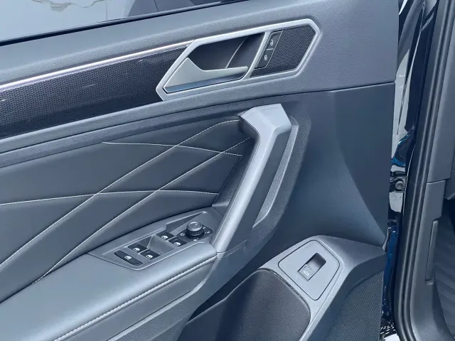 Volkswagen Tiguan L — Фото автомобиля 7