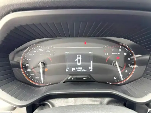 Wuling Jiachen — Фото автомобиля 18