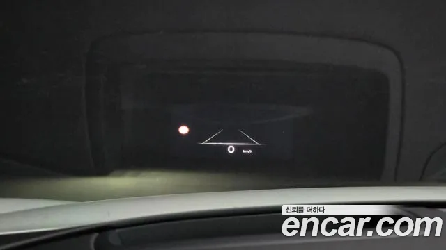 Genesis G90 Бензин 3.5 турбо AWD — Фото автомобиля 14