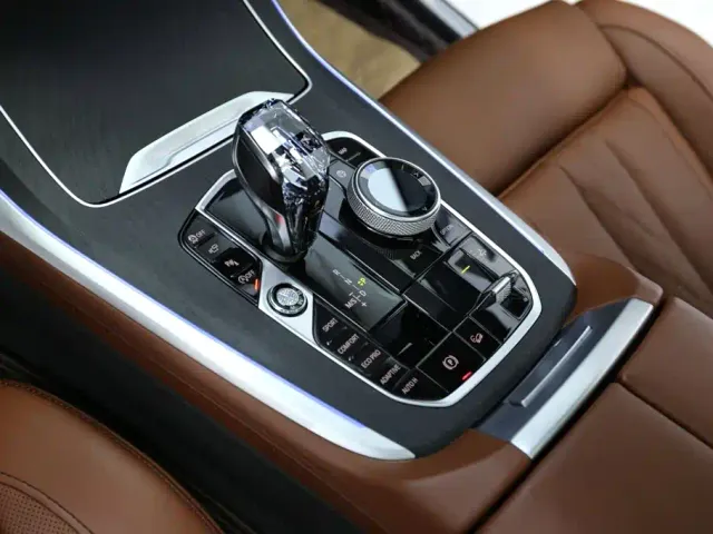 BMW X7 — Фото автомобиля 13