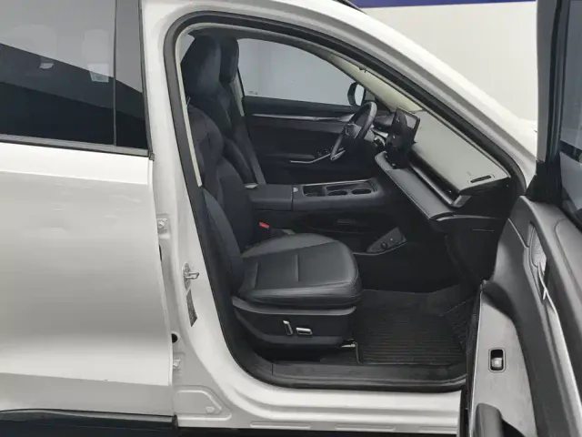 Haval H6 — Фото автомобиля 8