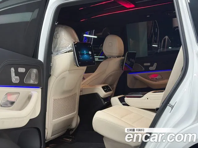 Mercedes-Benz GLS-Class — Фото автомобиля 15
