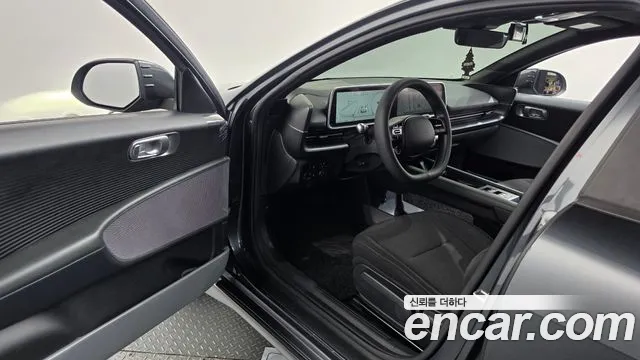 Hyundai Ioniq 6 — Фото автомобиля 10