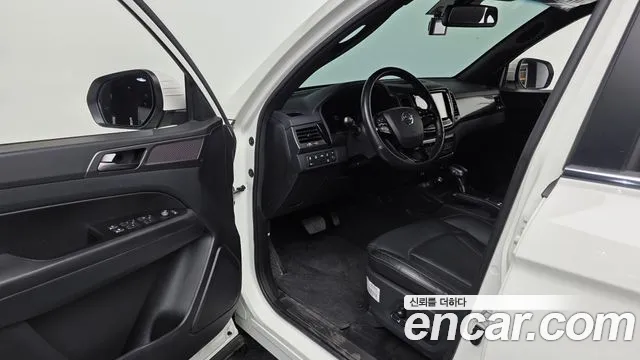 KG_Mobility_Ssangyong Rexton Новый Rexton Sport Дизель 2.2 4WD — Фото автомобиля 10