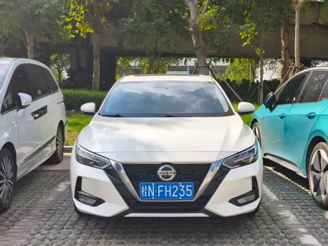 Фотография автомобиля — Nissan Sylphy