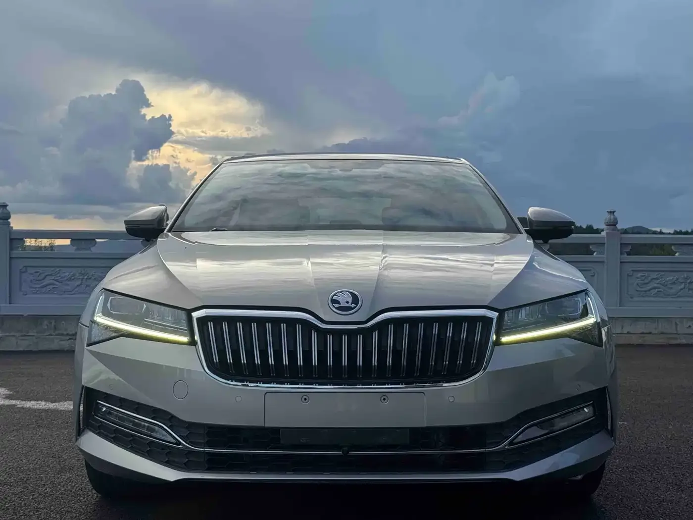 Škoda Superb 2022 TSI280 DSG Premium Edition — Фото автомобиля 2