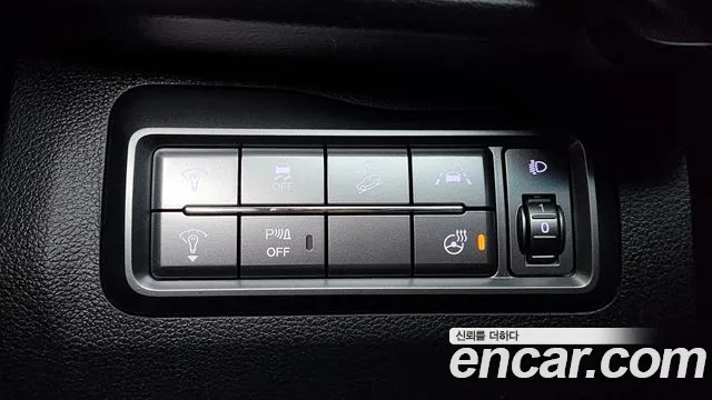 KG_Mobility_Ssangyong TIBOLI Very New Tivoli Бензин 1.5 2WD — Фото автомобиля 18