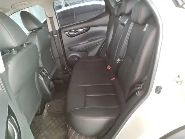 Nissan Qashqai — Фото автомобиля 16