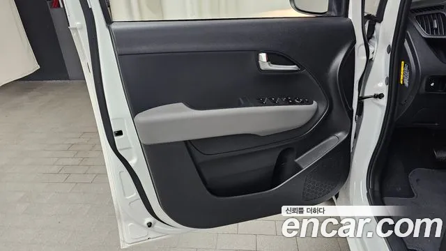 Kia RAY Новый Kia Ray Signature — Фото автомобиля 24