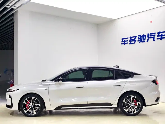 Ford Mondeo — Фото автомобиля 4