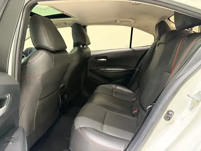 Toyota Corolla — Фото автомобиля 12