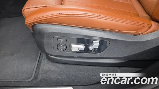 BMW X7 — Фото автомобиля 22