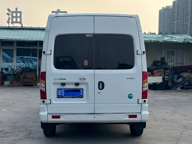 Maxus Xintu V80 — Фото автомобиля 5