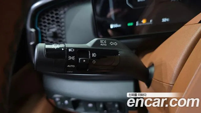Kia Tasman Tasman 2.5T Бензин 4WD — Фото автомобиля 26