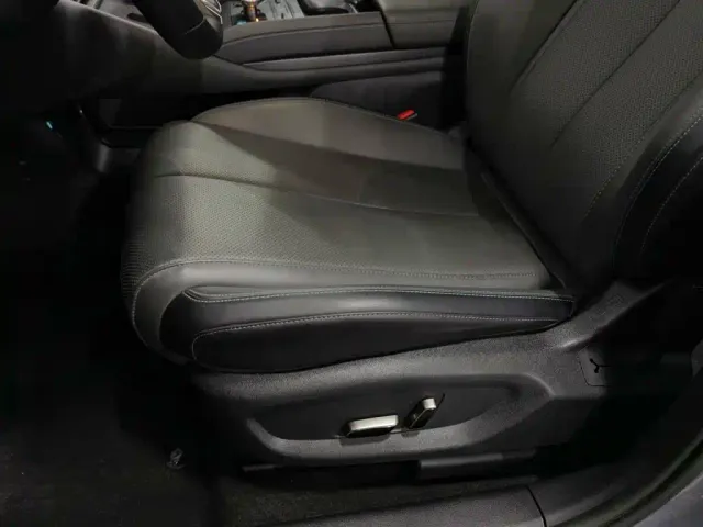 BYD Qin L — Фото автомобиля 20