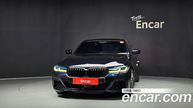 BMW 5 Series G30 — Фото автомобиля 3