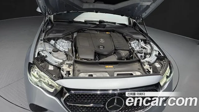 Mercedes-Benz E-Class W214 — Фото автомобиля 9