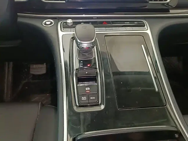 GAC Trumpchi M8 — Фото автомобиля 13
