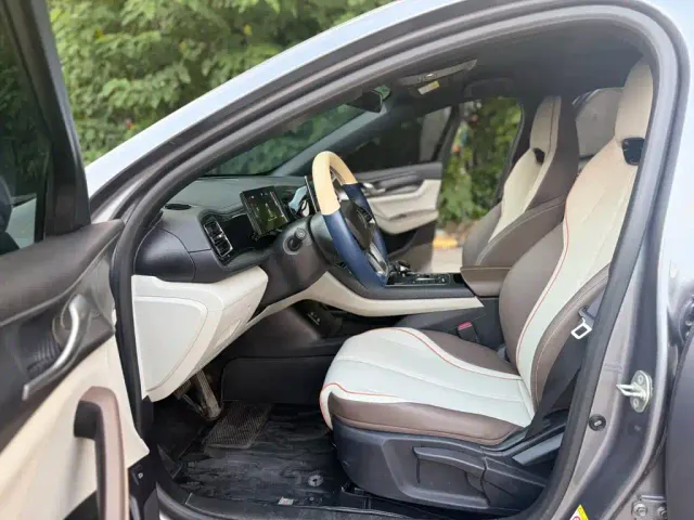 BYD Qin PLUS — Фото автомобиля 5