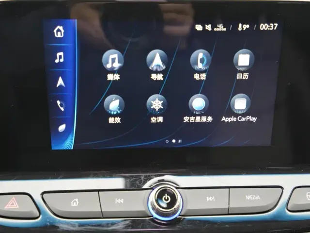 Chevrolet Menlo — Фото автомобиля 8