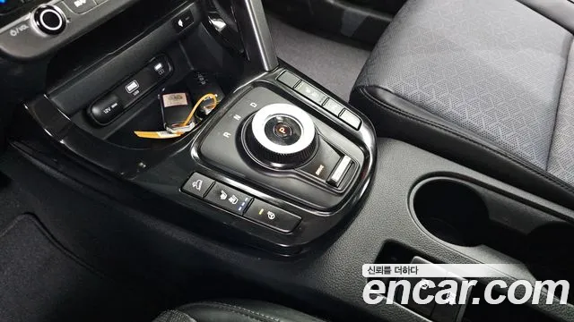 Kia Seltos — Фото автомобиля 12