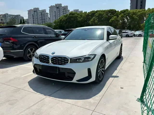 BMW 3 Series — Фото автомобиля 2