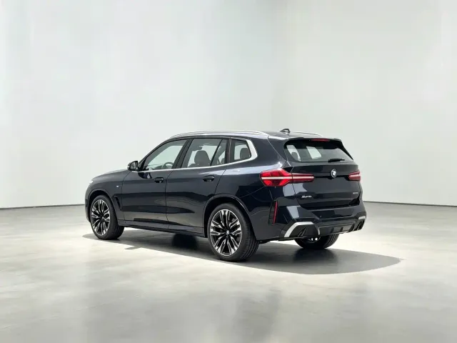 BMW X3 — Фото автомобиля 9