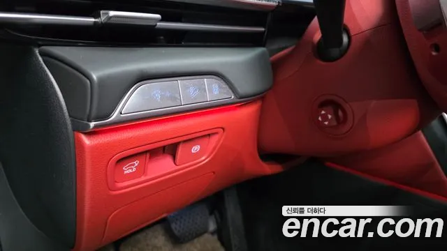Genesis GV80 — Фото автомобиля 21
