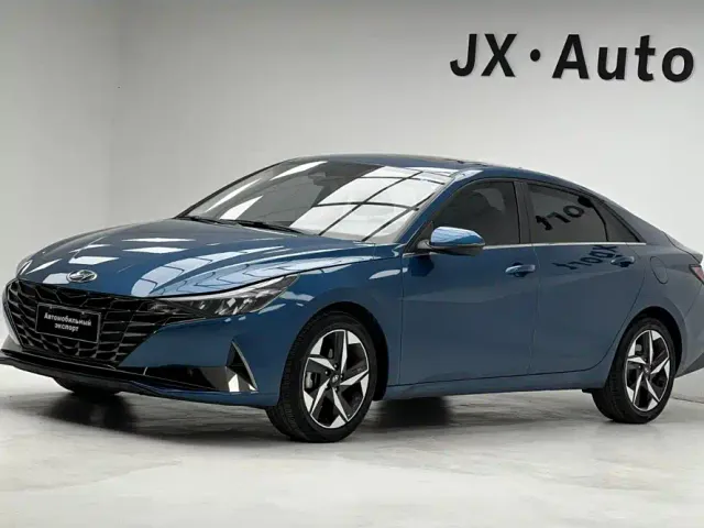 Фотография автомобиля — Hyundai Elantra