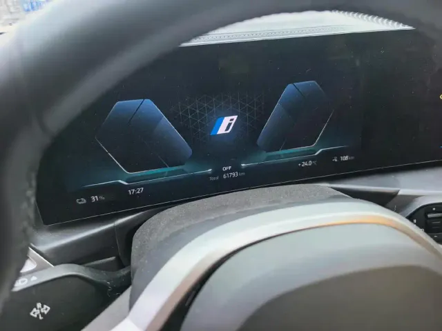 BMW i3 — Фото автомобиля 3