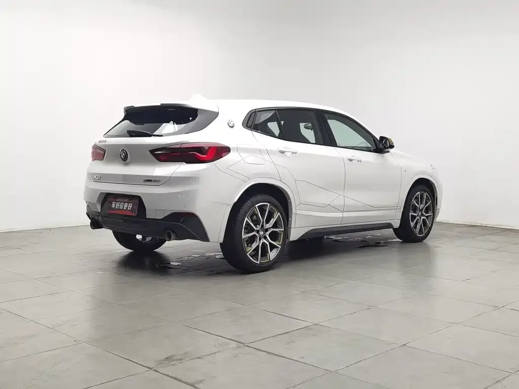 BMW BMW X2 2023 sDrive 25i Radiance Edition — Фото автомобиля 2