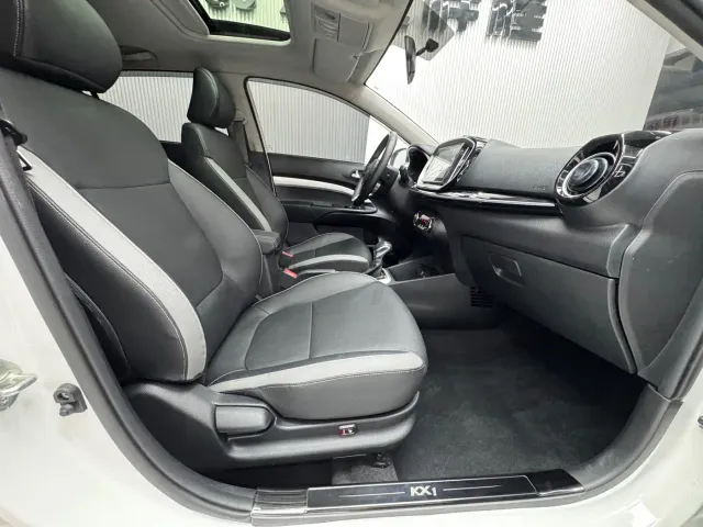 Kia KX1 — Фото автомобиля 11
