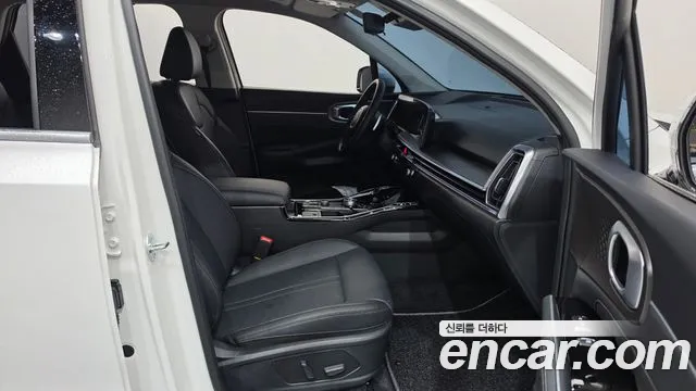 Kia Sorento Новый Sorento 4 поколение Бензин 2.5T 2WD — Фото автомобиля 23