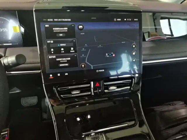 GAC Trumpchi M8 — Фото автомобиля 12