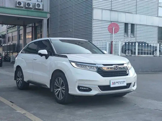 Honda Avancier — Фото автомобиля 3