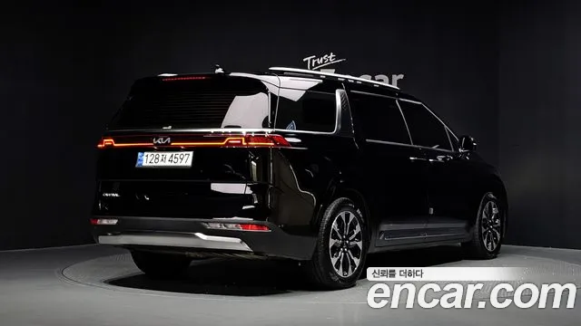 Kia Carnival 4th Gen — Фото автомобиля 2
