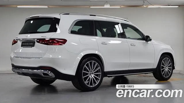 Mercedes-Benz GLS-Class — Фото автомобиля 2