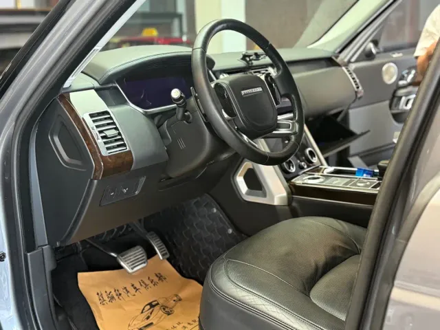 Land Rover Range Rover — Фото автомобиля 5