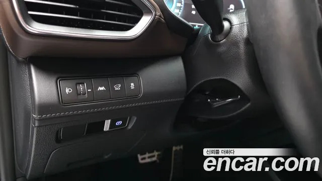 Hyundai Santafe — Фото автомобиля 28