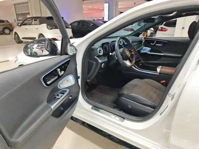 Mercedes-Benz C-Class — Фото автомобиля 15